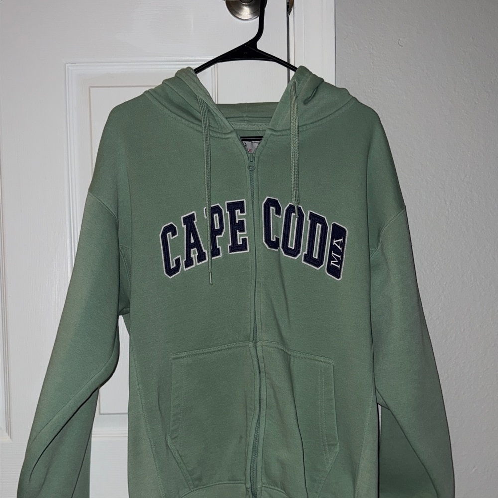 Cuffy’s Cape Cod sweatshirt